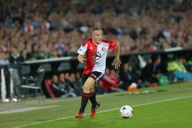 郭艾伦自曝感染新冠 腿部训练中出现严重拉伤